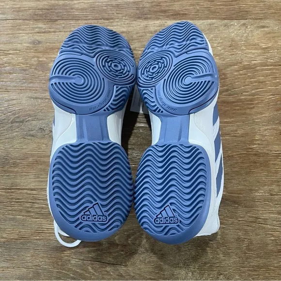 BARRICADE TENNIS SHOES White Blue Size 6