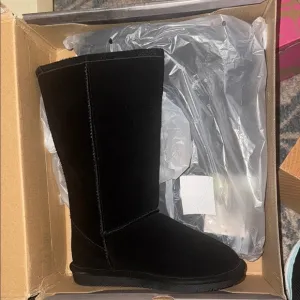 Bear Paw Tall Ellie Classic SueDe Boots black color