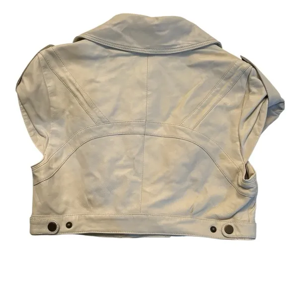 BEBE leather cropped moto vest jacket white cap sleeve size medium