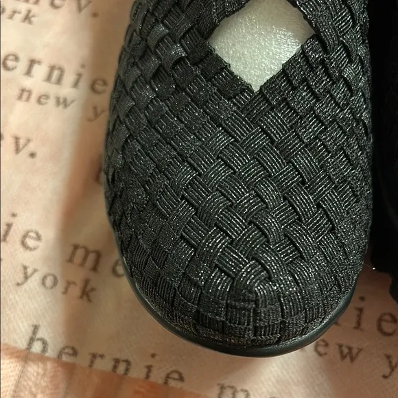 bernie mev. Women's Black metallic Woven Shoes wedge size 39/us8.5 NWT