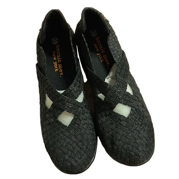 bernie mev. Women's Black metallic Woven Shoes wedge size 39/us8.5 NWT