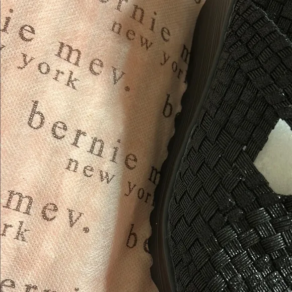 bernie mev. Women's Black metallic Woven Shoes wedge size 39/us8.5 NWT