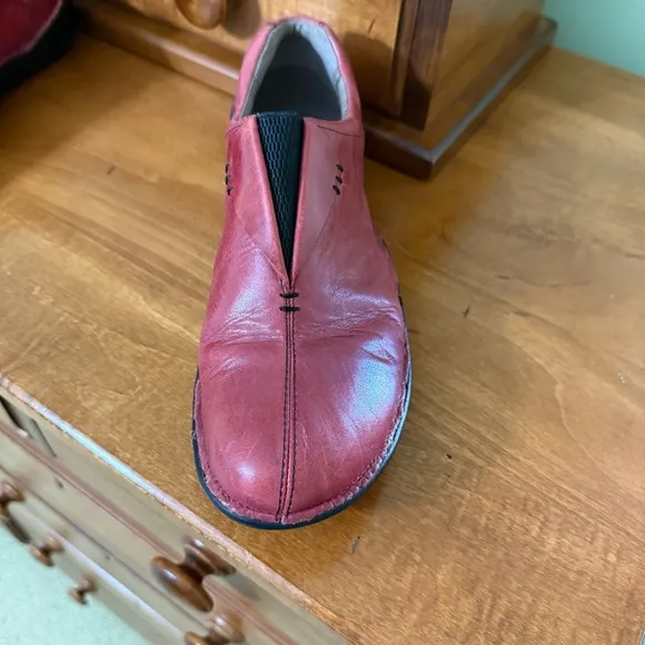 Bionica  Veridas Red Leather Slip-On Shoes