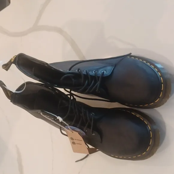 Black Dr. Martens Casual Combat Warmwair Leather Lace Up Boot NEW Men's SZ 12