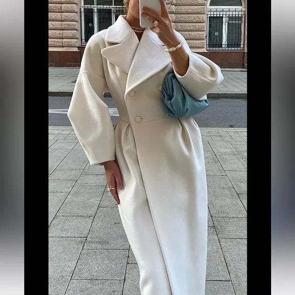Black / ivory thick luxurious long puff sleeve double breasted trench coat
