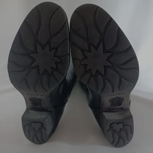 Black Leather Tall Boots Zippered Back