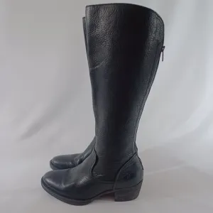 Black Leather Tall Boots Zippered Back