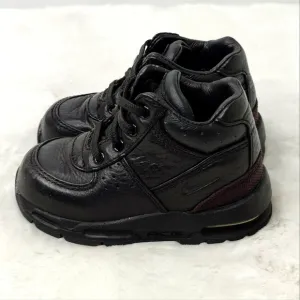 Black Nike Waterproof sneakers sz 6C