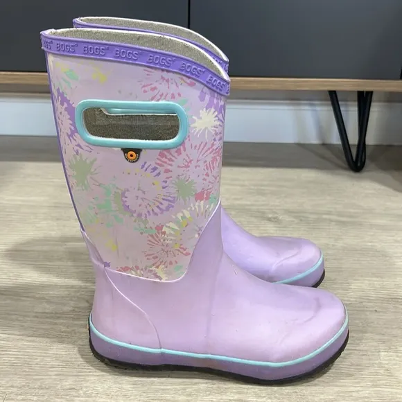 Bogs tie dye splatter rain boots in purple 3Y