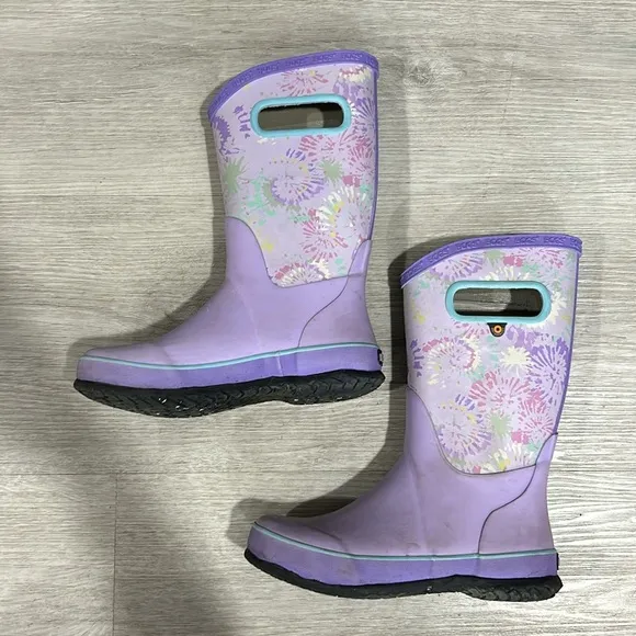 Bogs tie dye splatter rain boots in purple 3Y