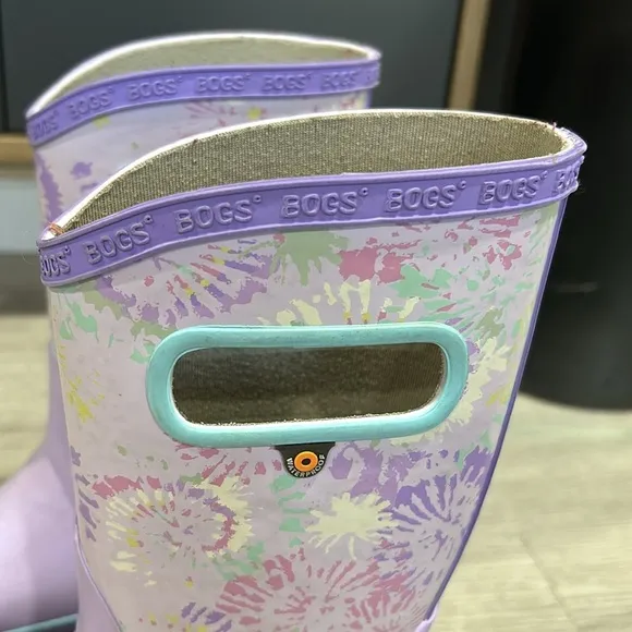 Bogs tie dye splatter rain boots in purple 3Y