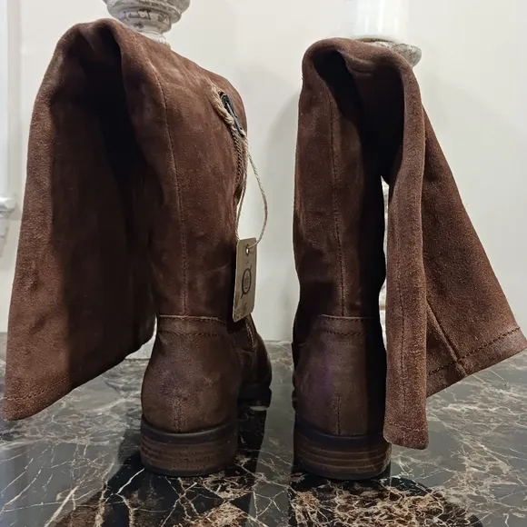 Born a Britton Over The Knee Tall Leather Boots Size 6 for Wom…