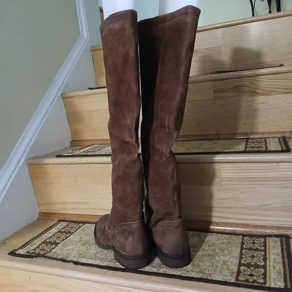 Born a Britton Over The Knee Tall Leather Boots Size 6 for Wom…
