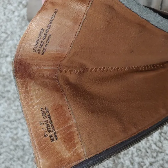 Born Tall Brown Leather Lace-Up Boots Women's Size 6.5