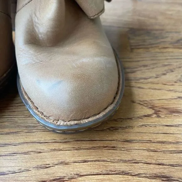 BORN womens short boots‎