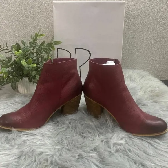 BP Nordstrom Burgundy Boots SIZE 7.5