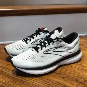 Brooks Glycerin 19 White Black Red Size 9.5 Men’s Athletic Shoes