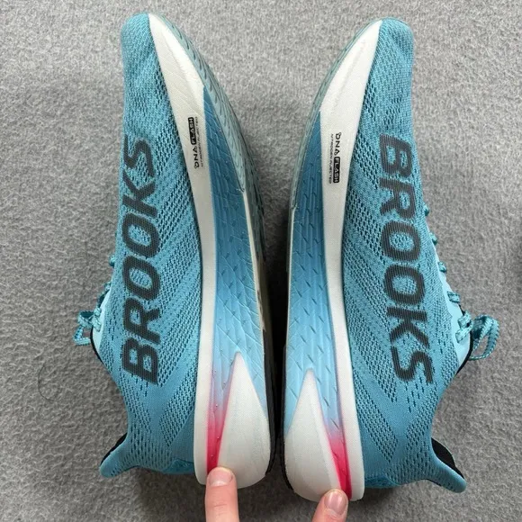 Brooks Hyperion 2 Blue Pink  Women Running Shoes Size 11 B 1204211B441