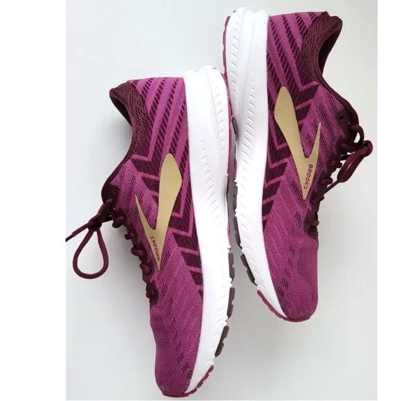 Brooks Launch 6 Magenta Gold Running Shoes Sneakers Womens Size US 8.5 EU 40 EUC