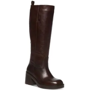 Brown boots