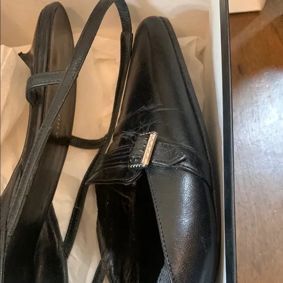 Burberry Women's Black Leather Heels