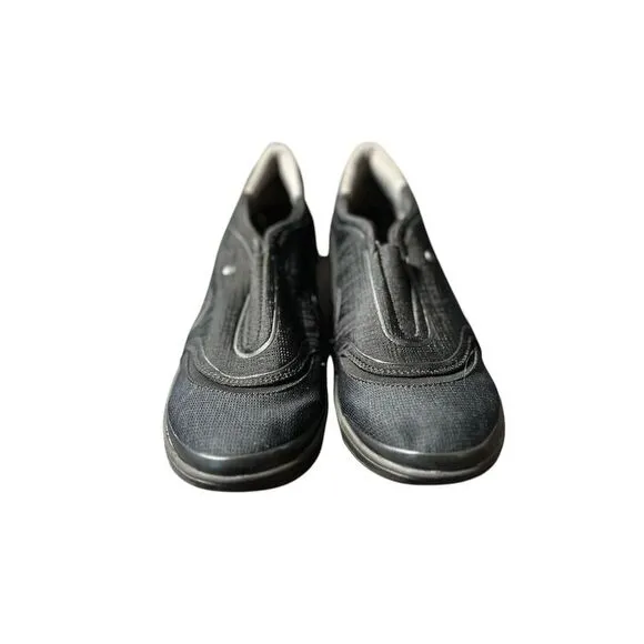 Bzees Women's Slip-On Comfort Sneakers Black Size 11 Casual Shoes