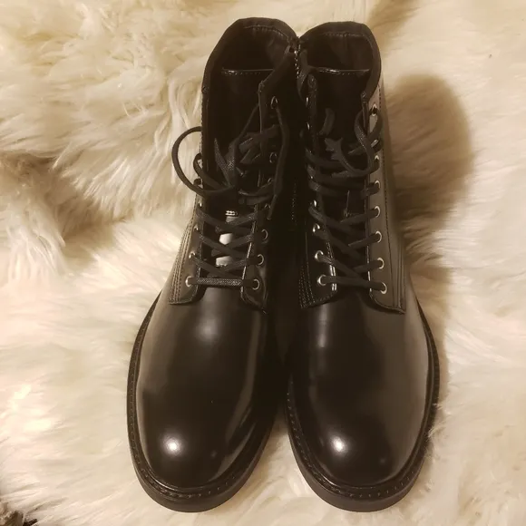 Calvin Klein keeler box black leather boots