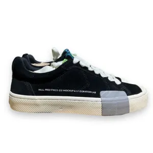 Cariuma M.I.L. PRO Black Suede Sneaker Mens 8 Skateboarding Streetwear Grunge