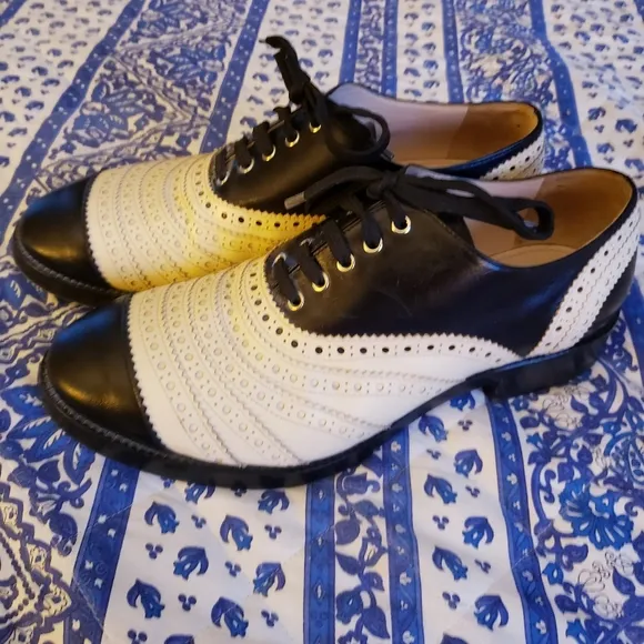 Cavallini Italian Leather Spectator Shoes - Italian Size 37 - US 6.5
