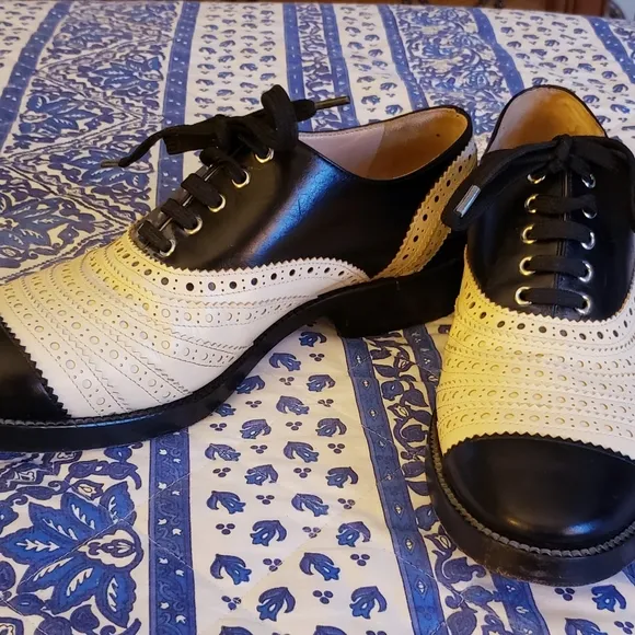 Cavallini Italian Leather Spectator Shoes - Italian Size 37 - US 6.5