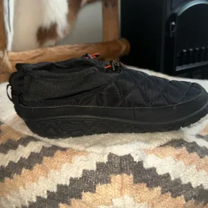 Chaco Insulated Puffer Moccasins Shoes
