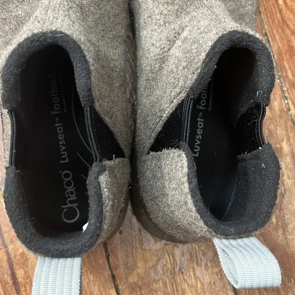 Chaco Revel Chelsea Boot size 6 women’s