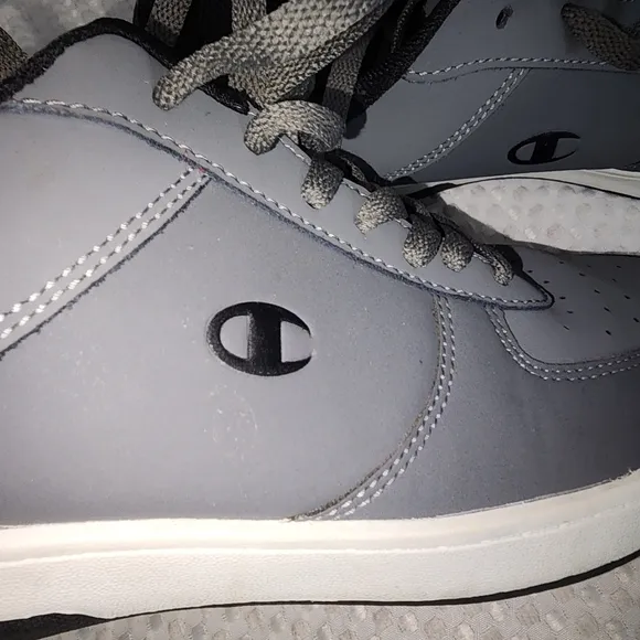 CHAMPION EUC MENS SZ 10 LEATHER GRAY SNEAKER SHOES