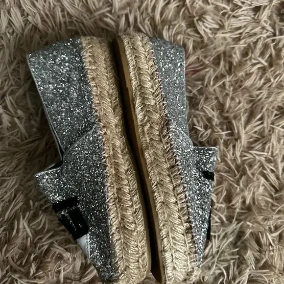 Chiara Ferragni Flirting Silver Glitter Wink Eye Ballet Slip On Flats SZ 36, 5.5