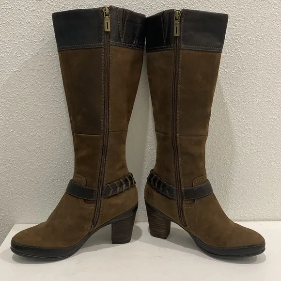 Clarks Artisan Active Air Leather Tall Knee High Harness Heel Boots | Size 6M