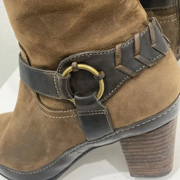 Clarks Artisan Active Air Leather Tall Knee High Harness Heel Boots | Size 6M