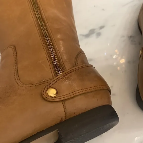 Clark’s full grain leather cognac tall boots 6.5 nice used condition