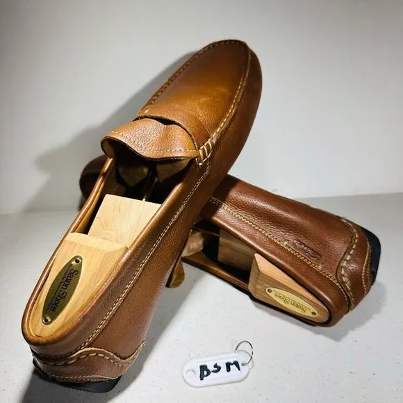 Clarks Mens Brown Leather Slip On Size 10.1/2 Loafer Mocs Driver Shoes