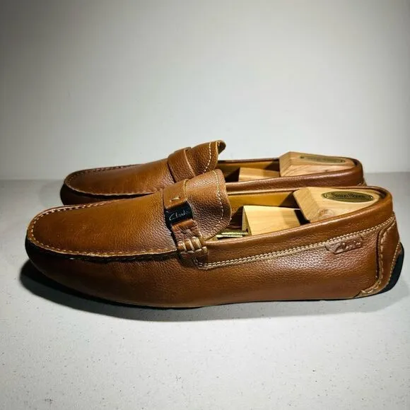 Clarks Mens Brown Leather Slip On Size 10.1/2 Loafer Mocs Driver Shoes