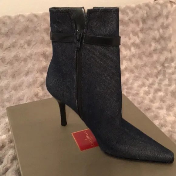 Cole Haan Dark Denim Fabric Short Pointed Toe Boots Size 9 NWT