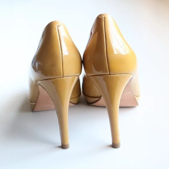 Cole Haan Yellow Patent Leather Platform Heels Pumps Dress Shoes 7 Extra Narrow