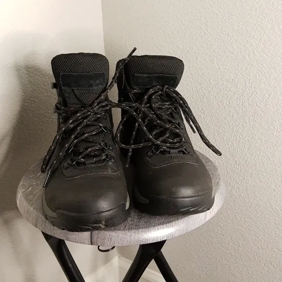 Columbia Black And Gray Waterproof Leather Shoes