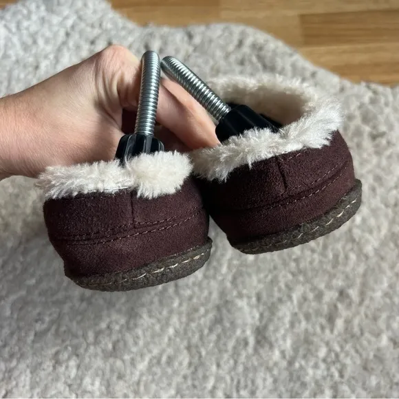 Columbia: Men's Brown Suede Faux Fur Lined Slip On Mule Sandals Size 9