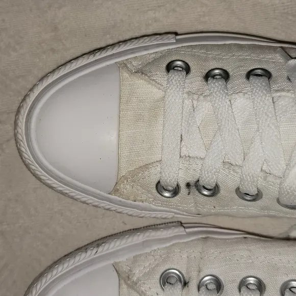 Converse All Star sneakers white lace up canvas rubber soles sz 7