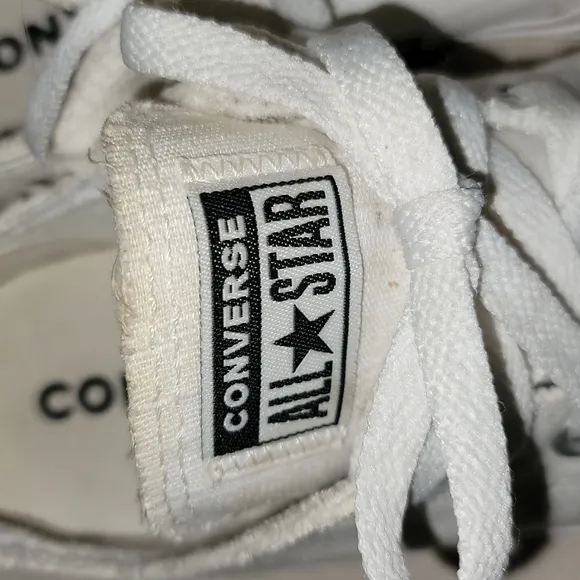 Converse All Star sneakers white lace up canvas rubber soles sz 7