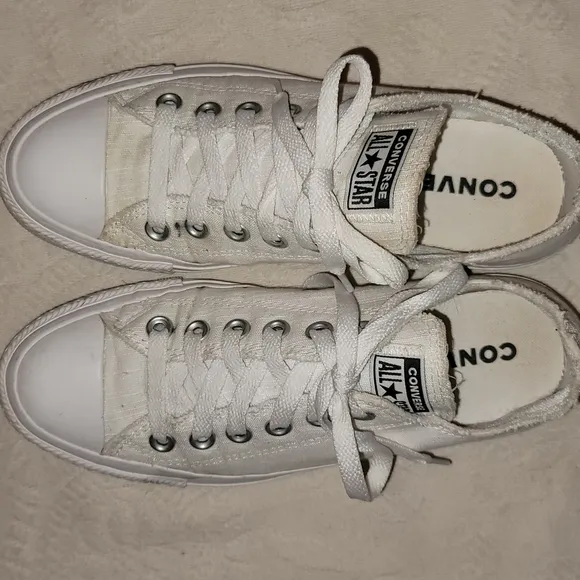 Converse All Star sneakers white lace up canvas rubber soles sz 7