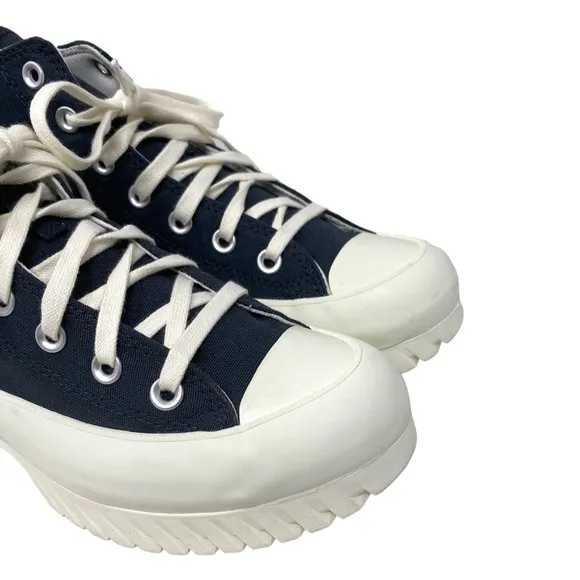 Converse Chuck Lugged 2.0 High Platform Shoes Canvas Smoke Gray Women's A01368C
