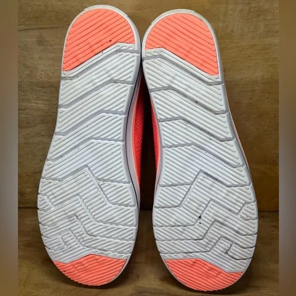 Converse Chuck Taylor AS Womens Size 7.5 (5.5Y) Slip On Shoes Pinkish-Orange