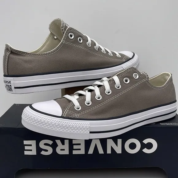 Converse Men's Gray Canvas Sneakers A08631FCTAS OXCLASSIC TAUPE Chuck Taylor