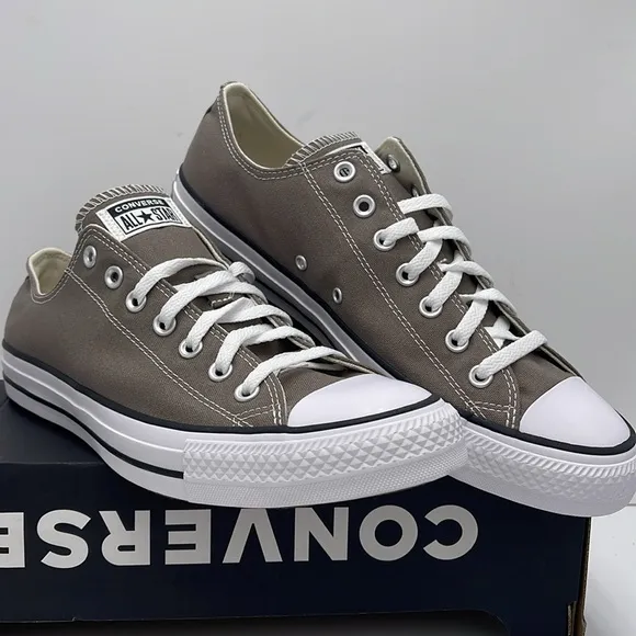 Converse Men's Gray Canvas Sneakers A08631FCTAS OXCLASSIC TAUPE Chuck Taylor